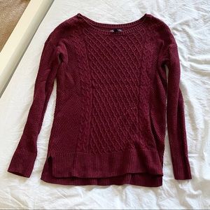 American Eagle sweater